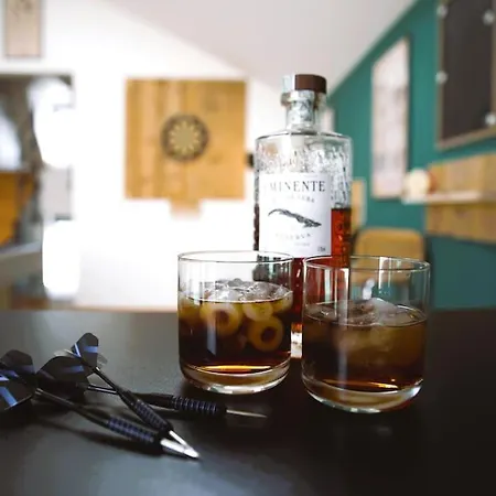 Beautiful Design 2 Bedroom Loft Mertert