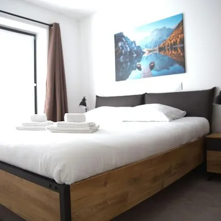 Beautiful Design 2 Bedroom Loft Apartmán Mertert