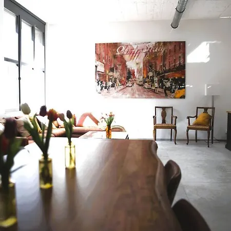 Beautiful Design 2 Bedroom Loft Appartamento