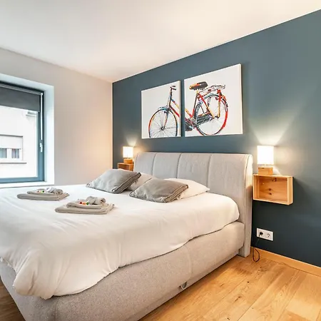 Beautiful Design 2 Bedroom Loft * Mertert