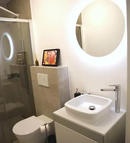 Beautiful Design 2 Bedroom Loft Appartamento