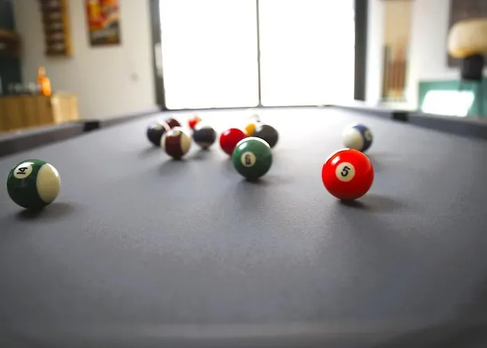 Beautiful Design 2 Bedroom Loft