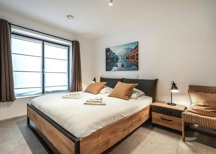 Beautiful Design 2 Bedroom Loft Διαμέρισμα Mertert